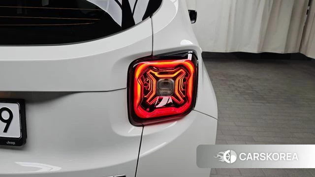 Jeep Renegade id 4400851 из Кореи 15
