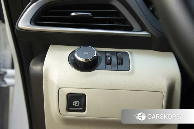 Buick GL6 id 4209756 из Китая 15