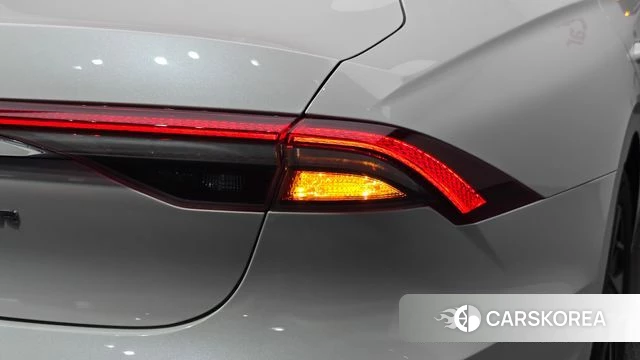 Hyundai The New Grandeur IG Hybrid id 4922572 из Кореи 15