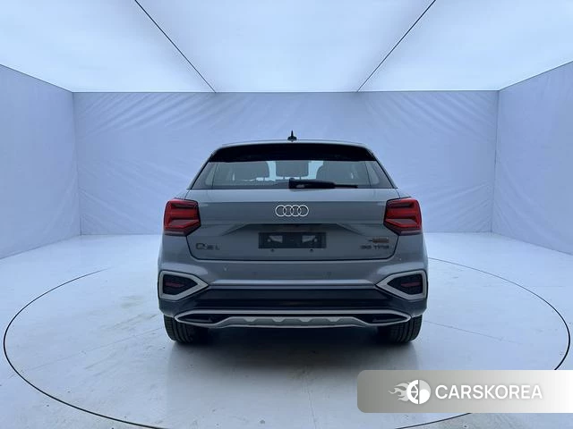 Audi Q2L id 4258740 из Китая 15