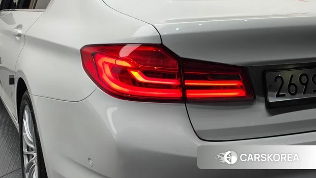 BMW 5 Series (G30) id 4471130 из Кореи 15