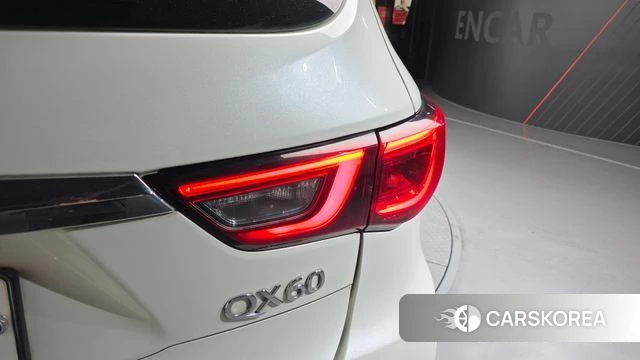 Infiniti QX60 id 4667742 из Кореи 15