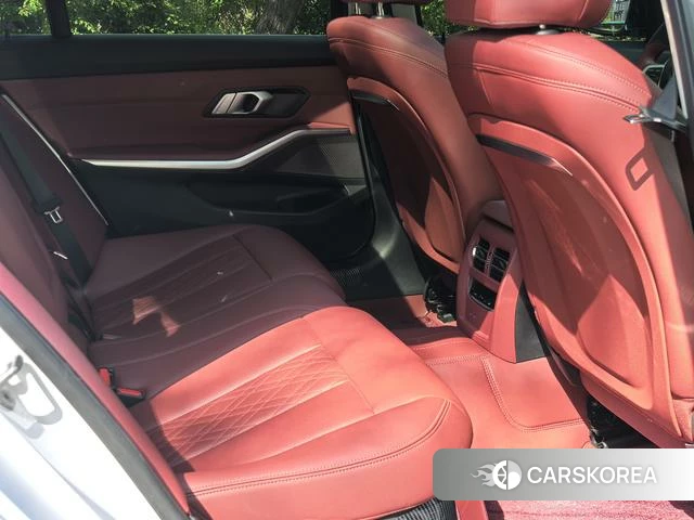 BMW 3 series id 4275347 из Китая 15