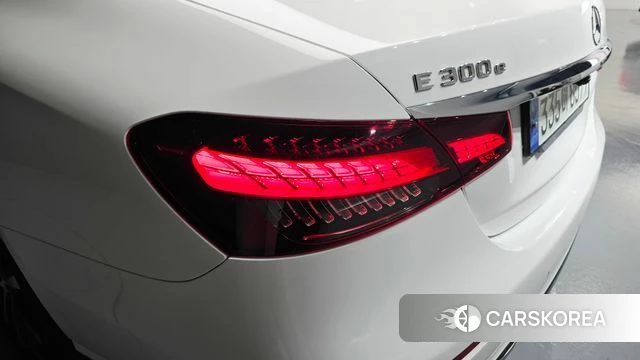 Mercedes-Benz E-Class W213 id 4244857 из Кореи 15