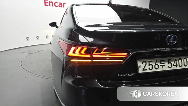 Lexus LS500h 5th generation id 4779785 из Кореи 15