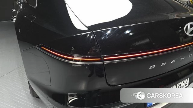 Hyundai Grandeur Hybrid (GN7) id 4194531 из Кореи 15