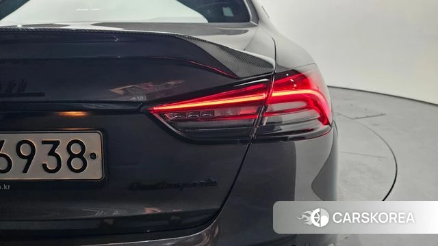 Maserati Quattroporte id 4625756 из Кореи 15