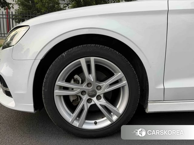 Audi A3 id 4227298 из Китая 15