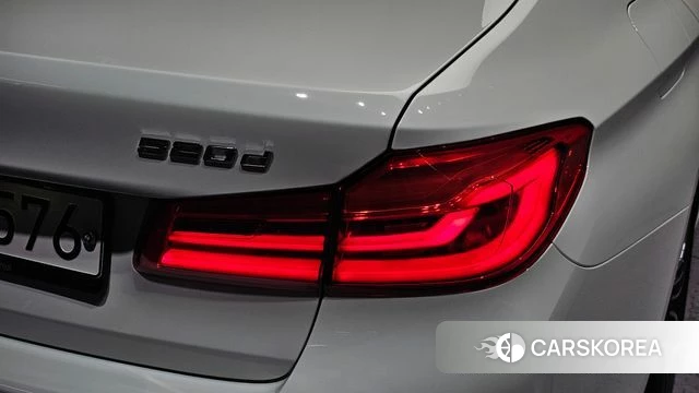 BMW 5 Series (G30) id 4519628 из Кореи 15