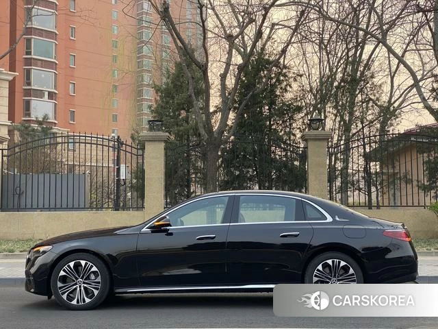 Mercedes-Benz E-class PHEV id 4265028 из Китая 15