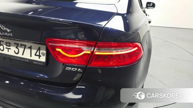 Jaguar XE id 4638145 из Кореи 15