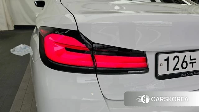BMW 5 Series (G30) id 4489997 из Кореи 15