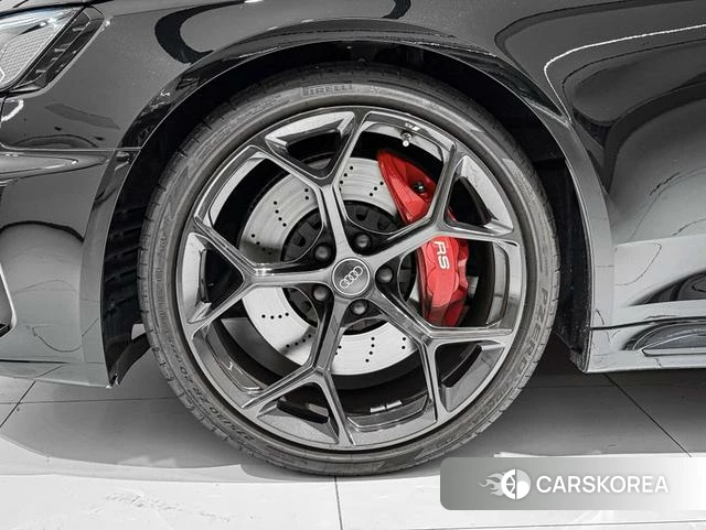Audi RS 4 id 4274322 из Китая 15
