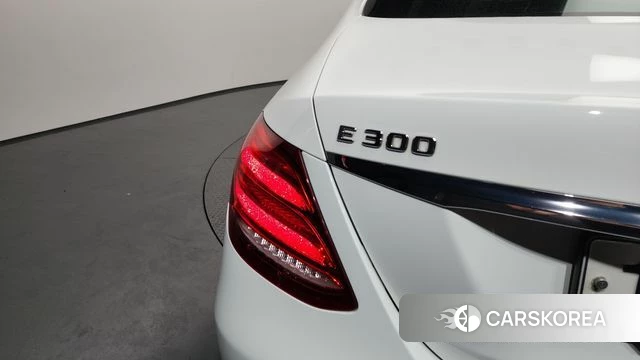 Mercedes-Benz E-Class W213 id 4416846 из Кореи 15