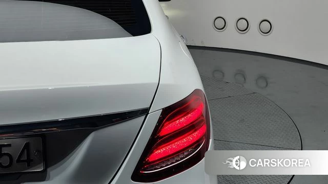 Mercedes-Benz E-Class W213 id 4557392 из Кореи 15