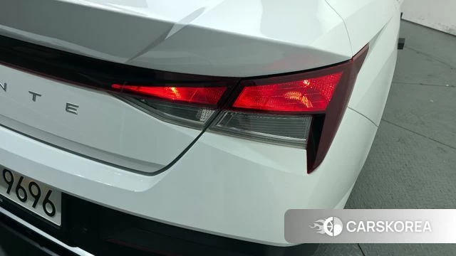 Hyundai The New Avante (CN7) id 4201543 из Кореи 15