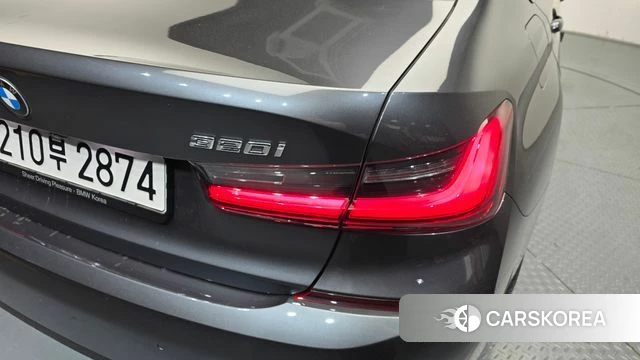 BMW 3 Series (G20) id 4401447 из Кореи 15