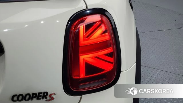 Mini Cooper S Convertible id 4463830 из Кореи 15