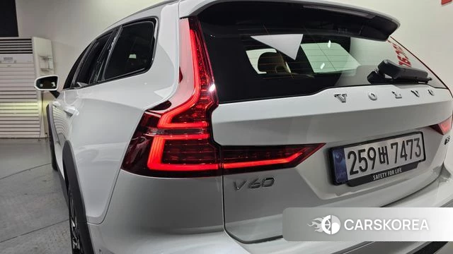 Volvo V60 Cross-Country 2nd Generation id 4853395 из Кореи 15