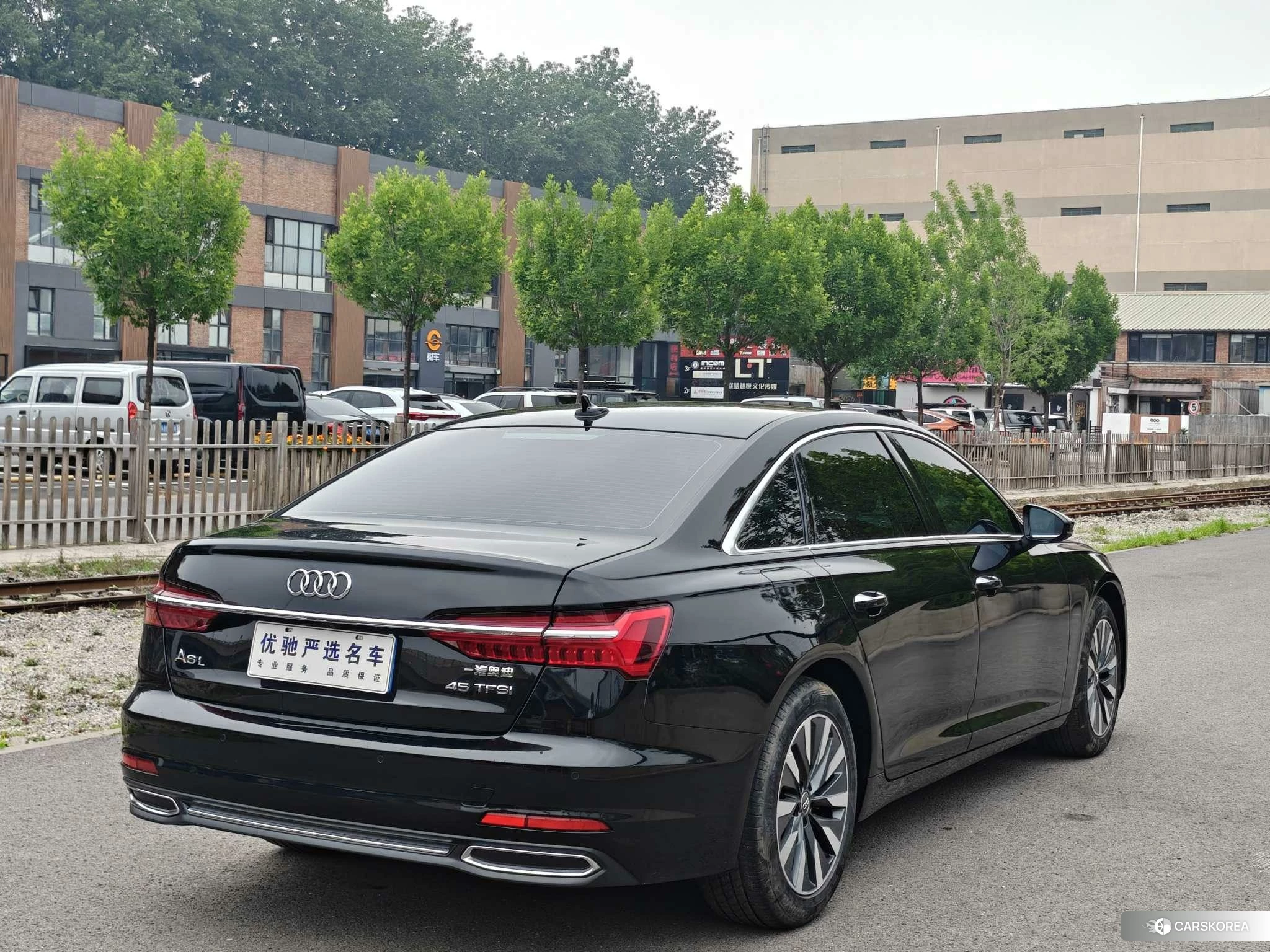 Audi A6L id 4461423 из Китая 15