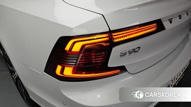 Volvo S90 id 4231215 из Кореи 15