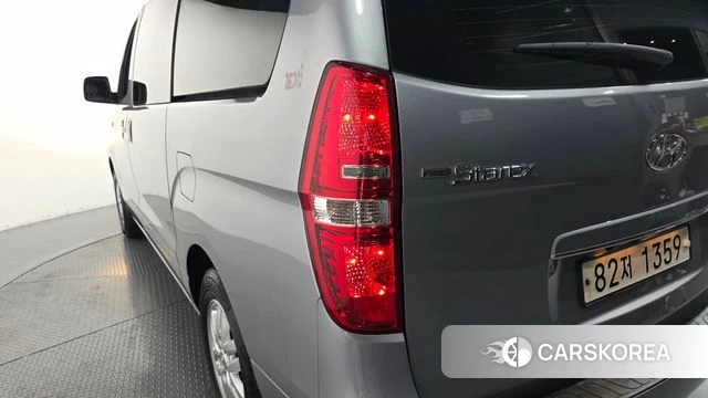 Hyundai The New Grand Starex id 4625418 из Кореи 15