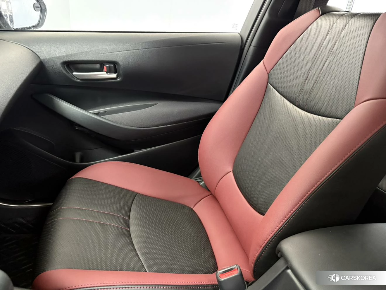 Toyota Corolla id 4513468 из Китая 15