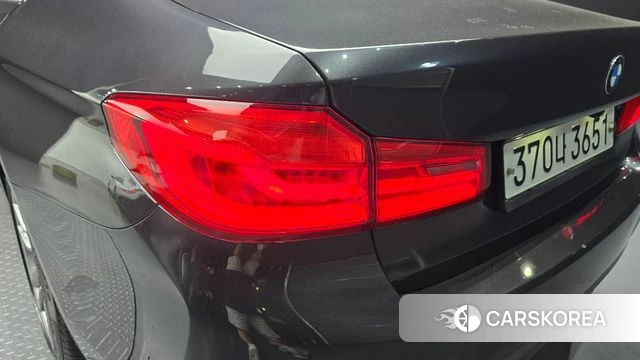 BMW 5 Series (G30) id 4397182 из Кореи 15