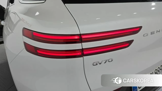 Genesis GV70 id 4622921 из Кореи 15