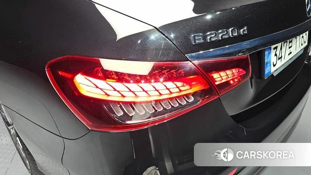 Mercedes-Benz E-Class W213 id 4224318 из Кореи 15