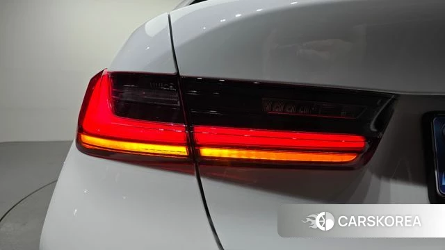 BMW 3 Series (G20) id 4618042 из Кореи 15