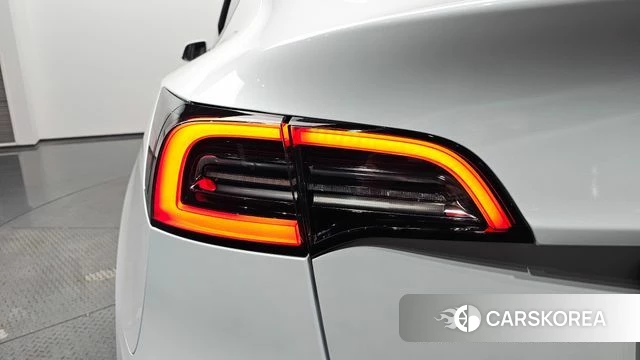 Tesla Model Y id 4408518 из Кореи 15