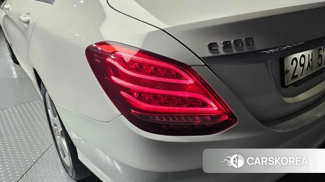 Mercedes-Benz C-Class W205 id 4233216 из Кореи 15