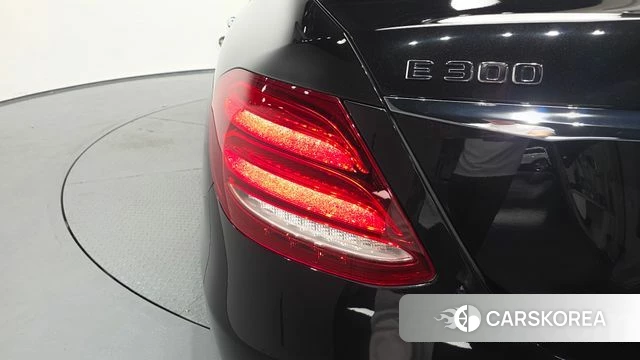 Mercedes-Benz E-Class W213 id 4717542 из Кореи 15