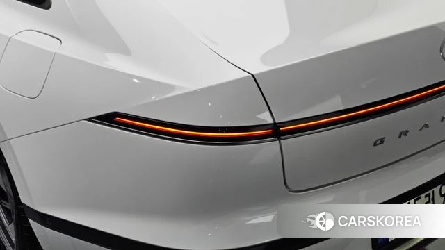 Hyundai Grandeur Hybrid (GN7) id 4905157 из Кореи 15