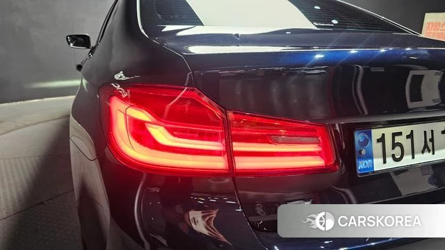 BMW 5 Series (G30) id 4377249 из Кореи 15
