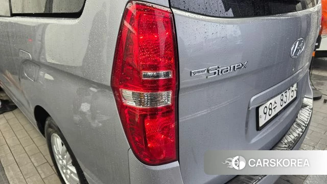 Hyundai The New Grand Starex id 4568642 из Кореи 15