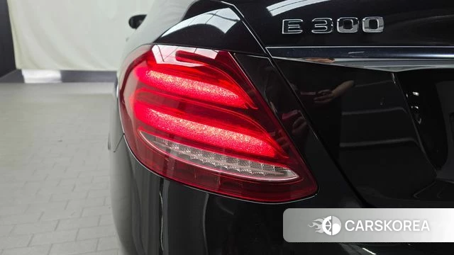 Mercedes-Benz E-Class W213 id 4530761 из Кореи 15