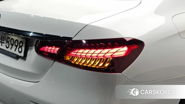 Mercedes-Benz E-Class W213 id 4693258 из Кореи 15