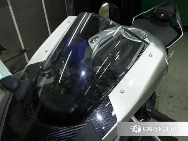 Yamaha YZF-R1M id 4229299 из Японии 15