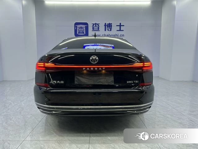 Volkswagen Passat id 4276623 из Китая 15