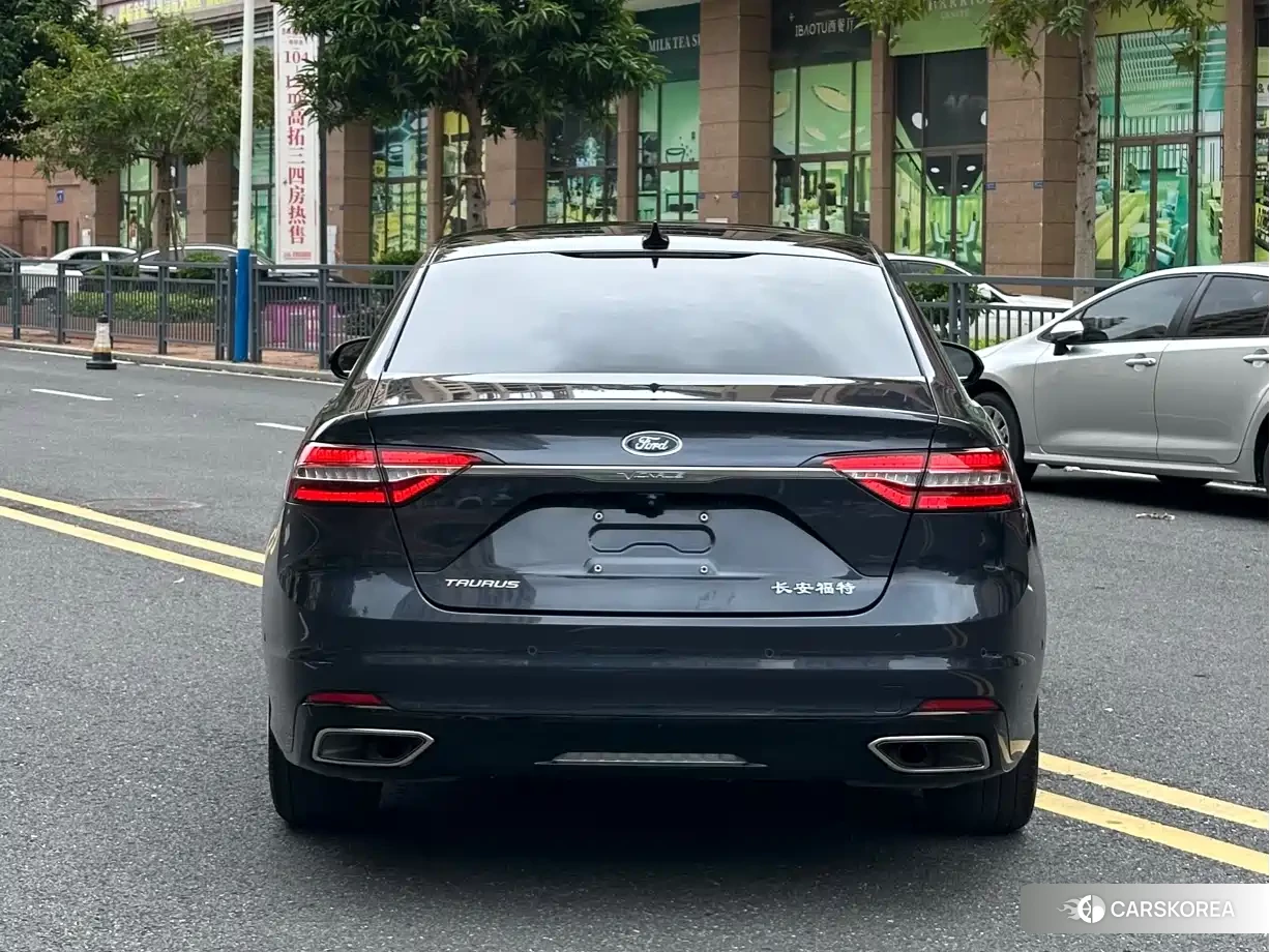 Ford Taurus id 4607133 из Китая 15