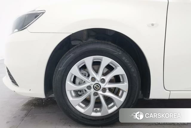 Nissan Xuan Yi id 4300336 из Китая 15