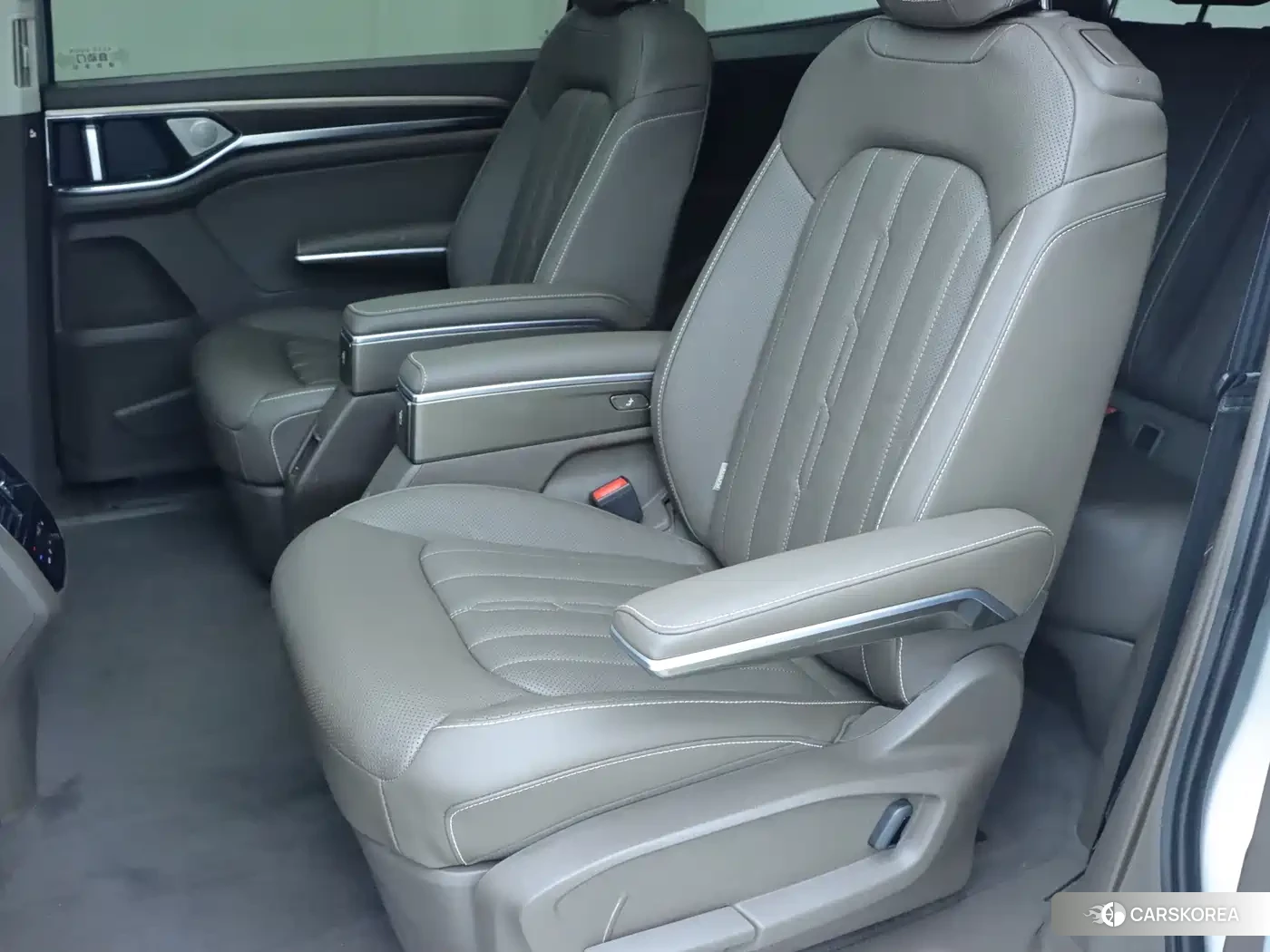 Volkswagen Viloran id 4606976 из Китая 15
