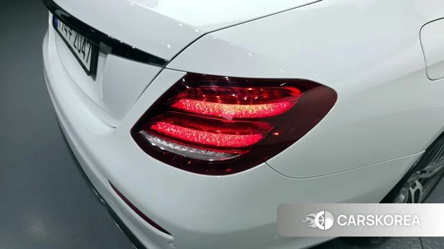 Mercedes-Benz E-Class W213 id 4605031 из Кореи 15