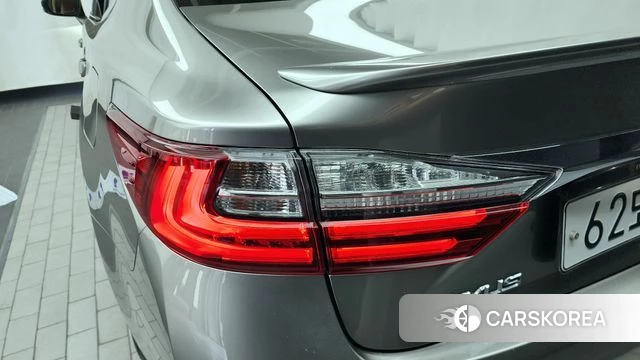 Lexus New ES300h id 4339801 из Кореи 15