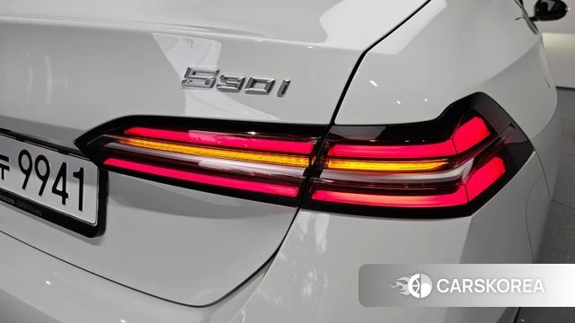 BMW 5 Series (G60) id 4554537 из Кореи 15
