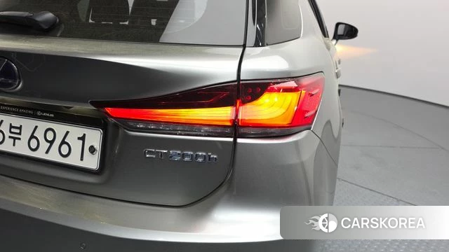 Lexus CT200h id 4285767 из Кореи 15