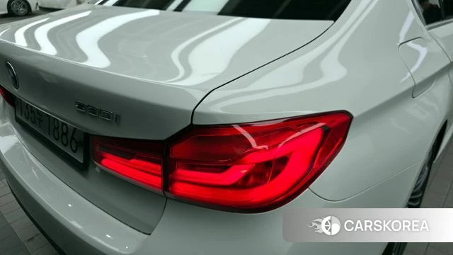 BMW 5 Series (G30) id 4390115 из Кореи 15