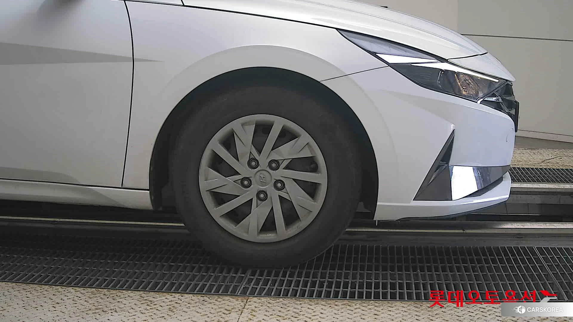 Hyundai Avante id 4902385 из Кореи 15